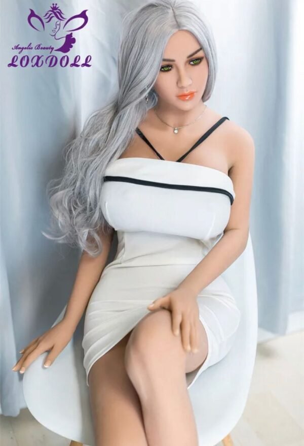 Gwen - Image 5
