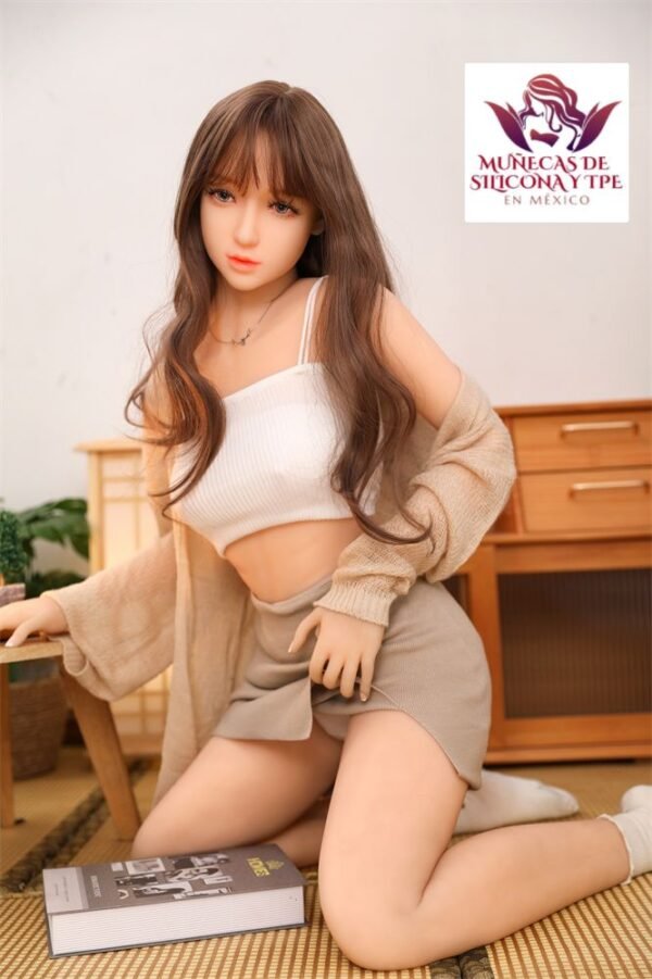Yvanna - Image 11